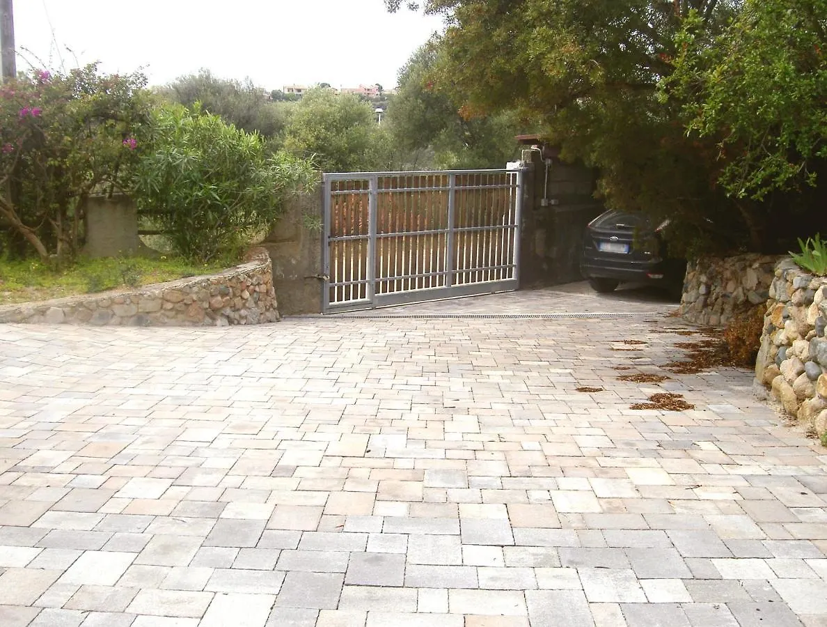 דירות Quartu SantʼElena Ulivo 0*,